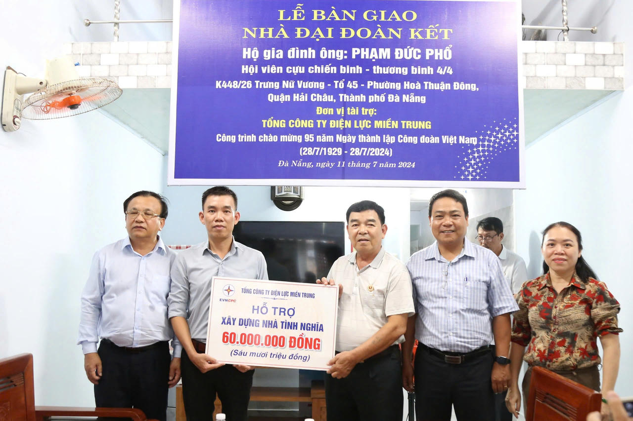 EVNCPC chung tay xóa nhà tạm, nhà dột nát trên địa bàn