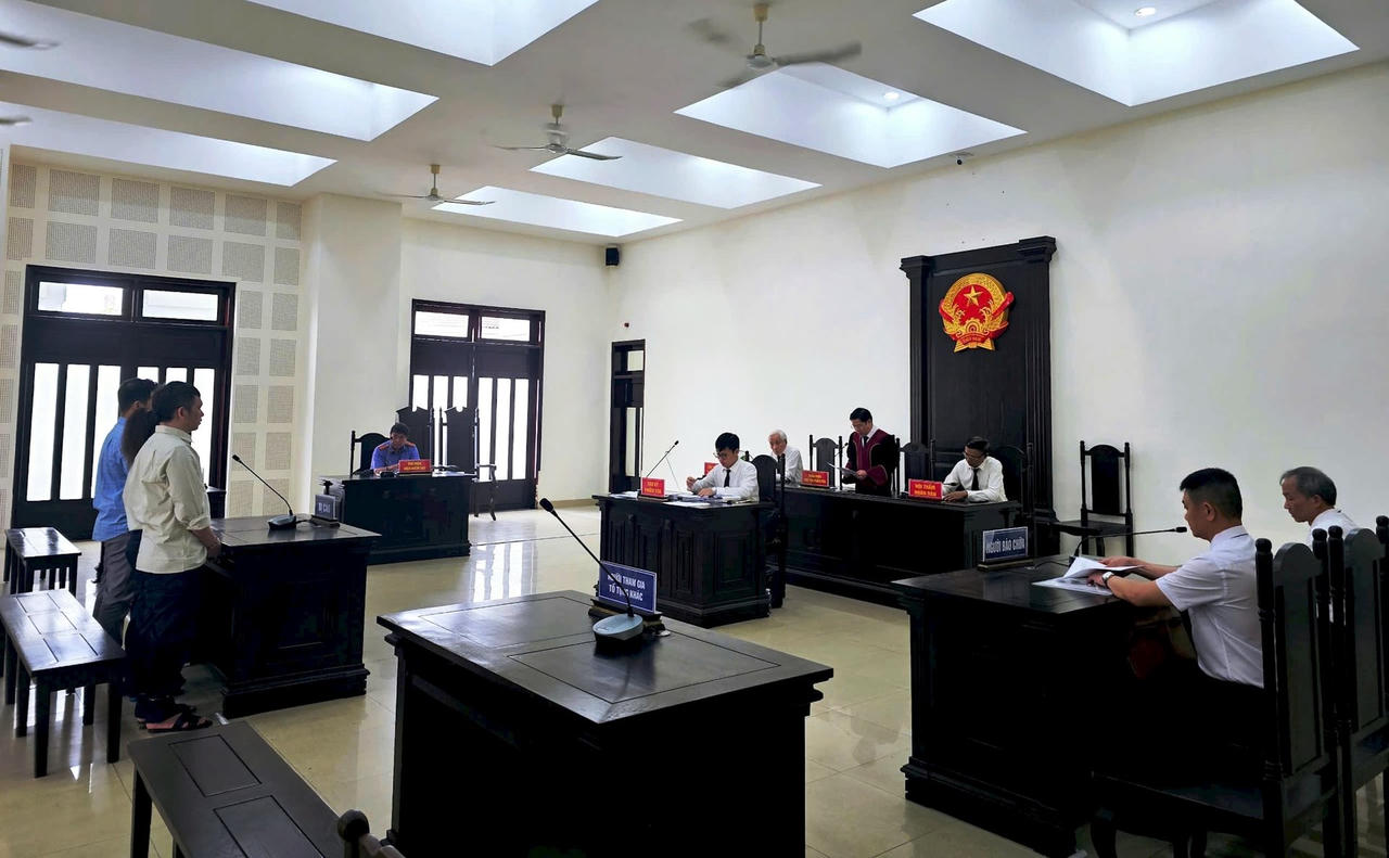 Tuyên án các đối tượng trong đường dây làm thị thực "chui" đưa người sang châu Âu