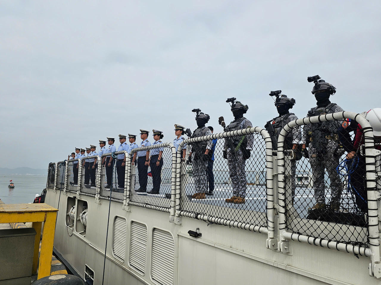 Tàu Cảnh sát biển Philippines lần đầu thăm Đà Nẵng