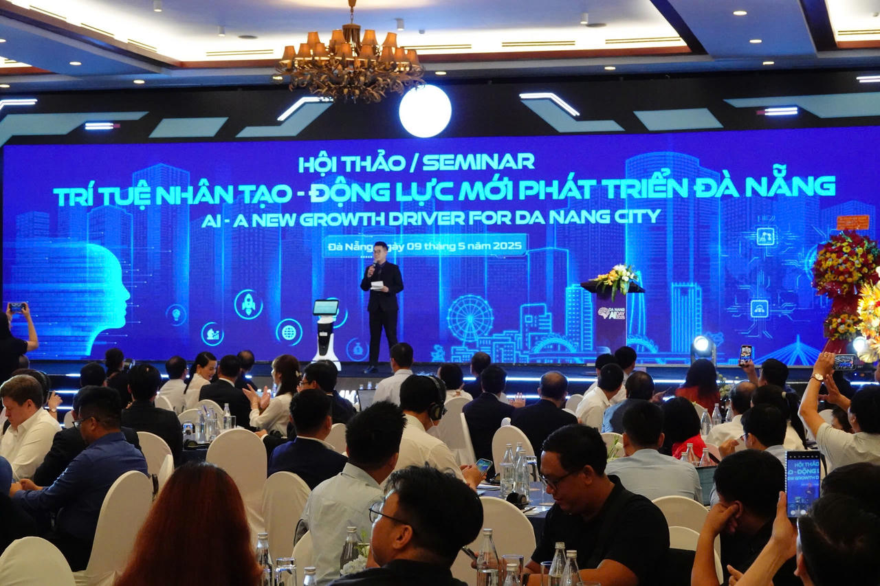 Đà Nẵng bàn kế hoạch phát triển các ứng dụng AI và thu hút đầu tư vào thành phố