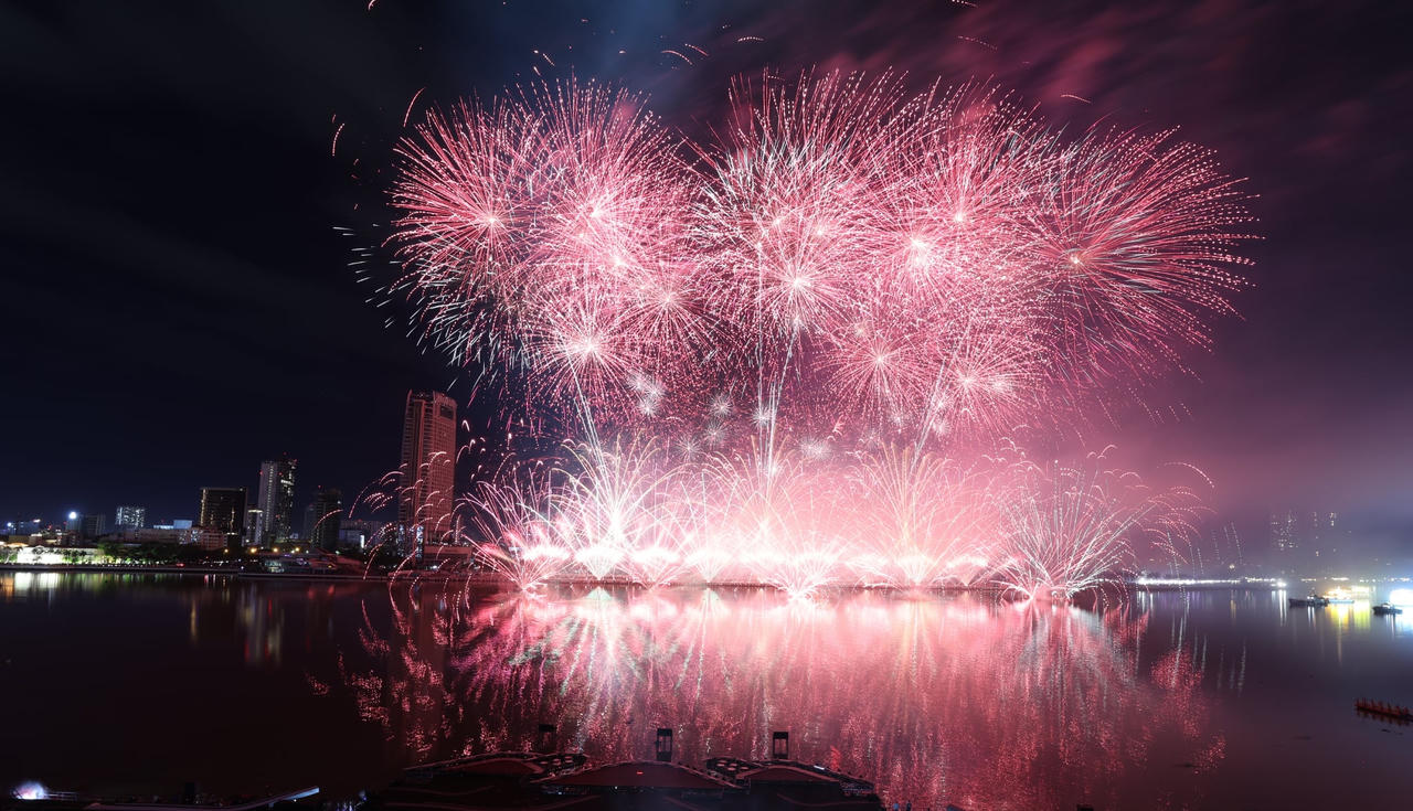 DIFF 2025 đêm thứ 3: Màn trình diễn đầy cảm xúc của Canada và Trung Quốc