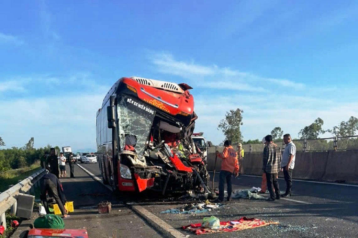 Chủ tịch Quảng Nam thăm hỏi nạn nhân vụ tai nạn giao thông nghiêm trọng trên cao tốc Đà Nẵng – Quảng Ngãi