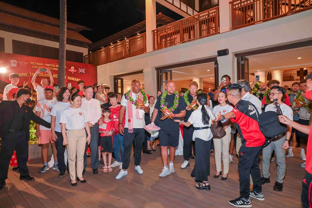 Các huyền thoại Manchester United tới Đà Nẵng, khởi động lễ hội bóng đá Việt Nam - Anh 2025