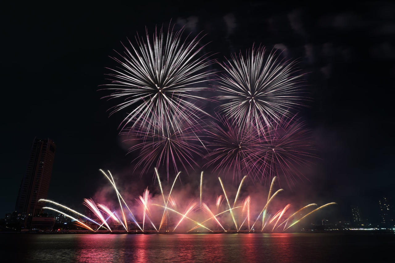 Khép lại ngoạn mục vòng loại DIFF 2025 với màn thi pháo hoa Hàn Quốc – Ý