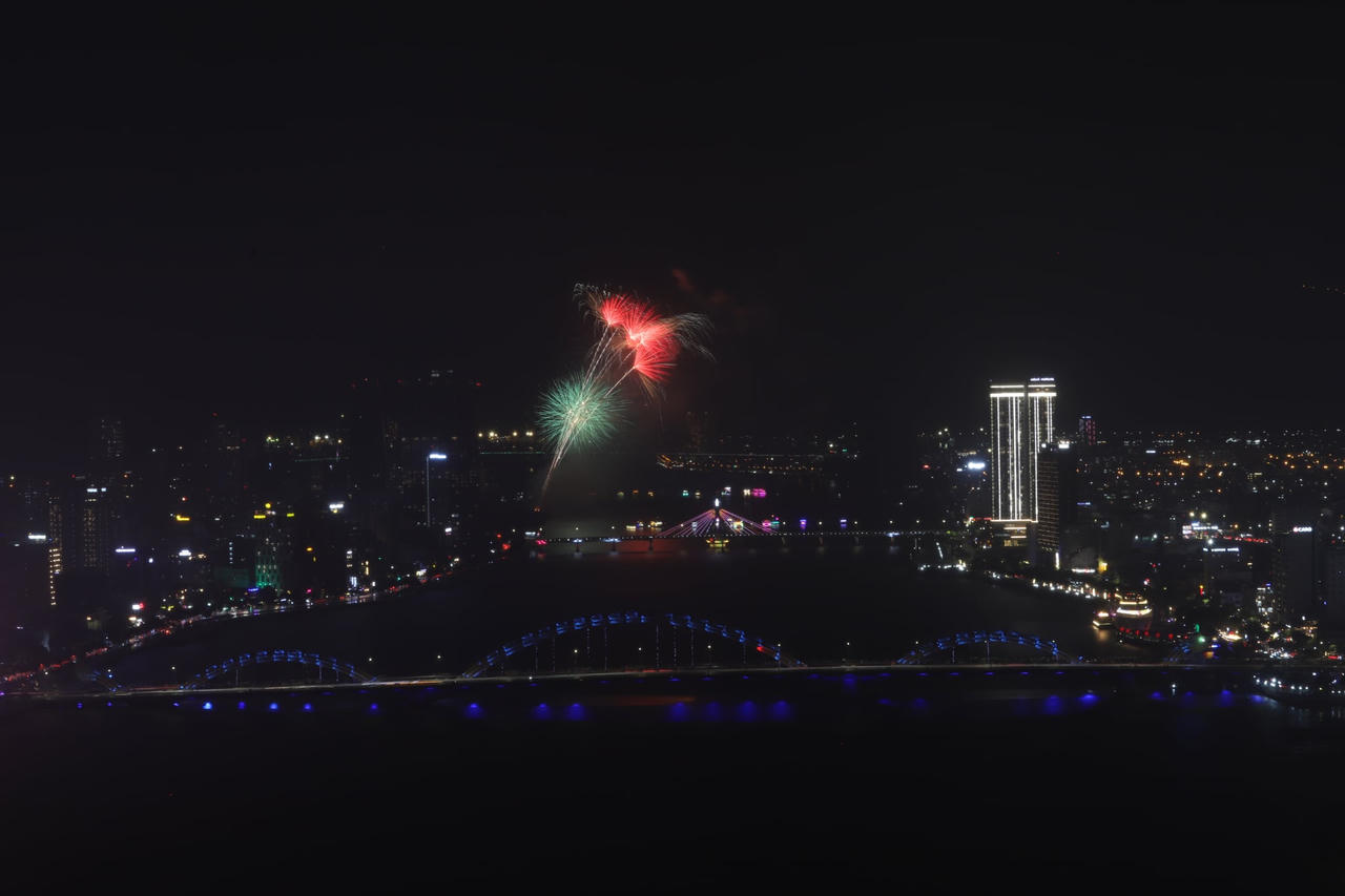 Khép lại ngoạn mục vòng loại DIFF 2025 với màn thi pháo hoa Hàn Quốc – Ý