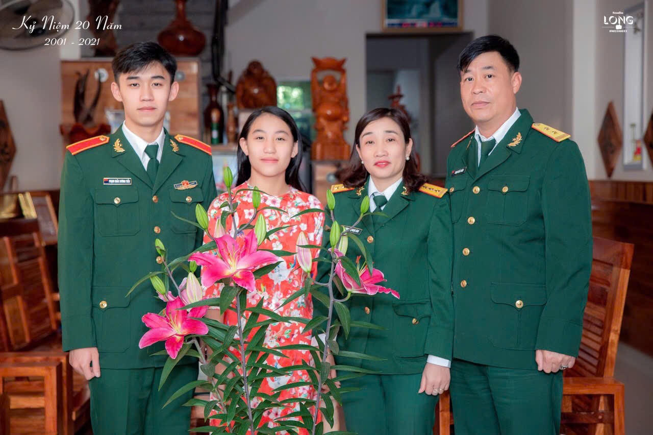 Giữ lửa hậu phương, vững vàng nơi tuyến đầu