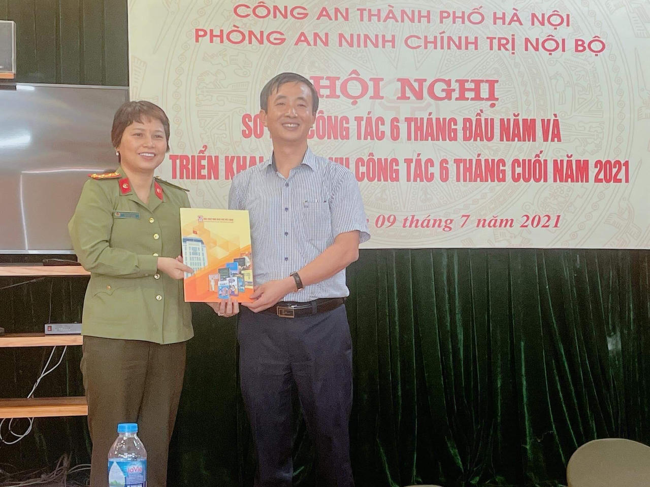 Khắc tinh của tội phạm sao chép, in ấn sách giả