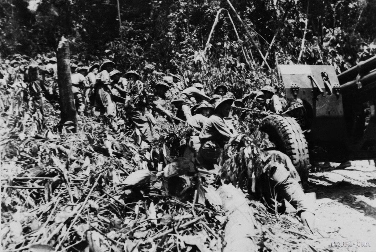 Sắp diễn ra triển lãm thơ diễn ca lịch sử “Theo dấu chân Đại tướng”