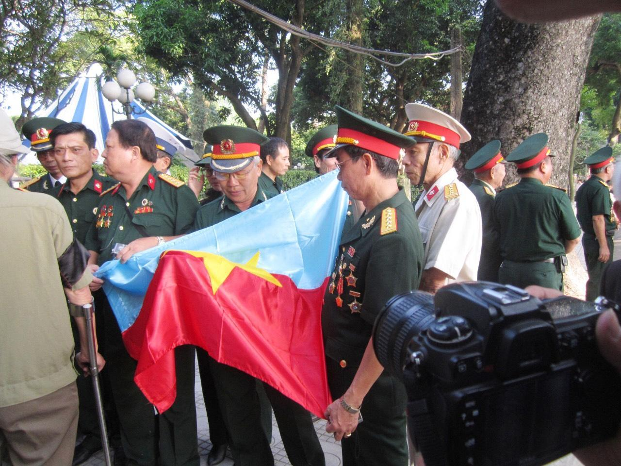 Sắp diễn ra triển lãm thơ diễn ca lịch sử “Theo dấu chân Đại tướng”