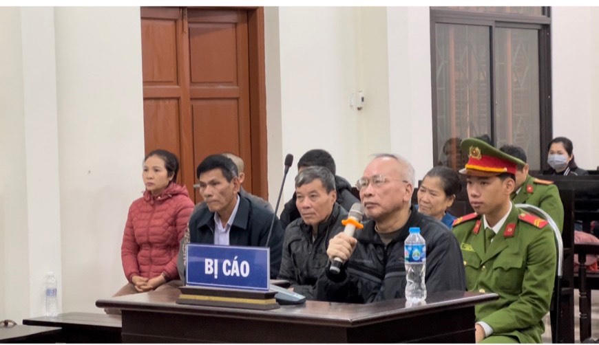 Xét xử cựu Chủ tịch xã Mỹ Bằng: Bị cáo khai sắp về hưu, không có lý do để củng cố địa vị