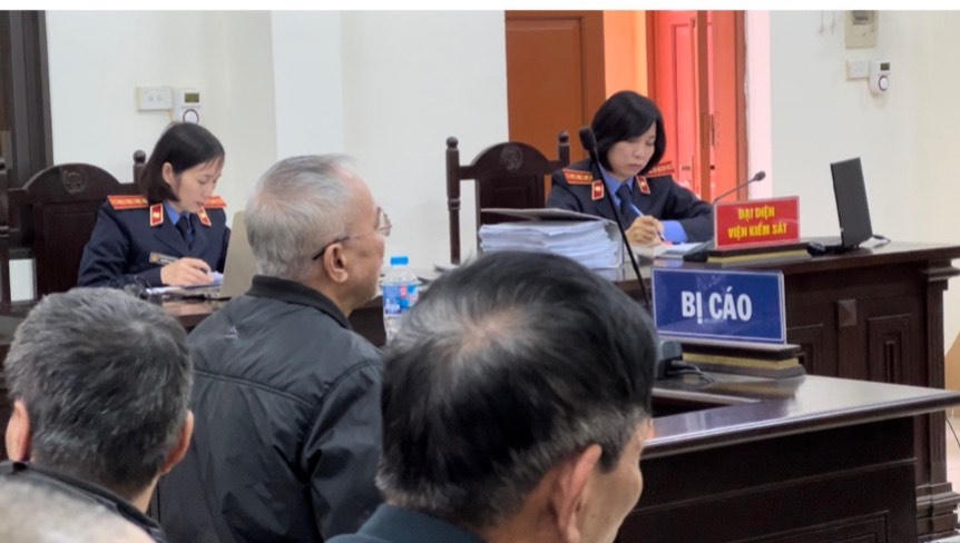 Xét xử cựu Chủ tịch xã Mỹ Bằng: Bị cáo khai sắp về hưu, không có lý do để củng cố địa vị