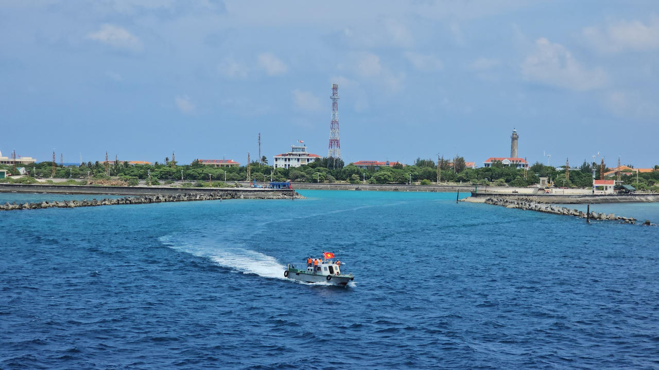 MIC chung tay phủ xanh Trường Sa – Mỗi hợp đồng, một phần xanh gửi đảo xa 