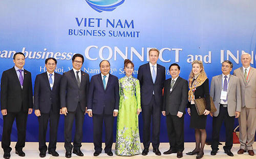 CEO Vietjet: Khi khởi nghiệp, đừng tiết kiệm ước mơ