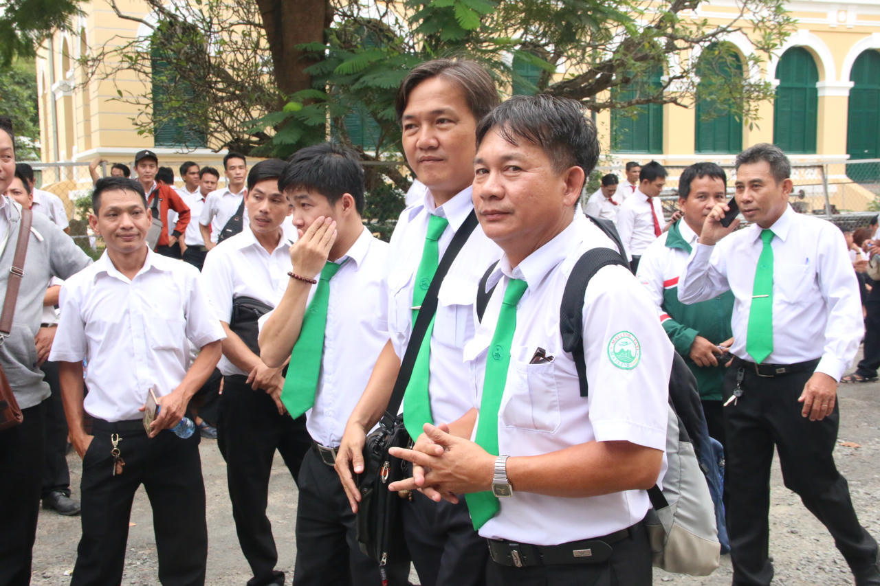 Cuộc chiến giữa Vinasun với Grab tại tòa: Doanh thu giảm, Vinasun đổ lỗi cho Grab