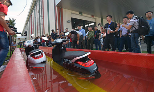 VinFast ra mắt xe máy điện Klara, sản xuất tại Hải Phòng