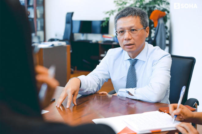 CEO Techcombank: “Cuộc sống mà bằng phẳng quá thì không còn gì thú vị” 