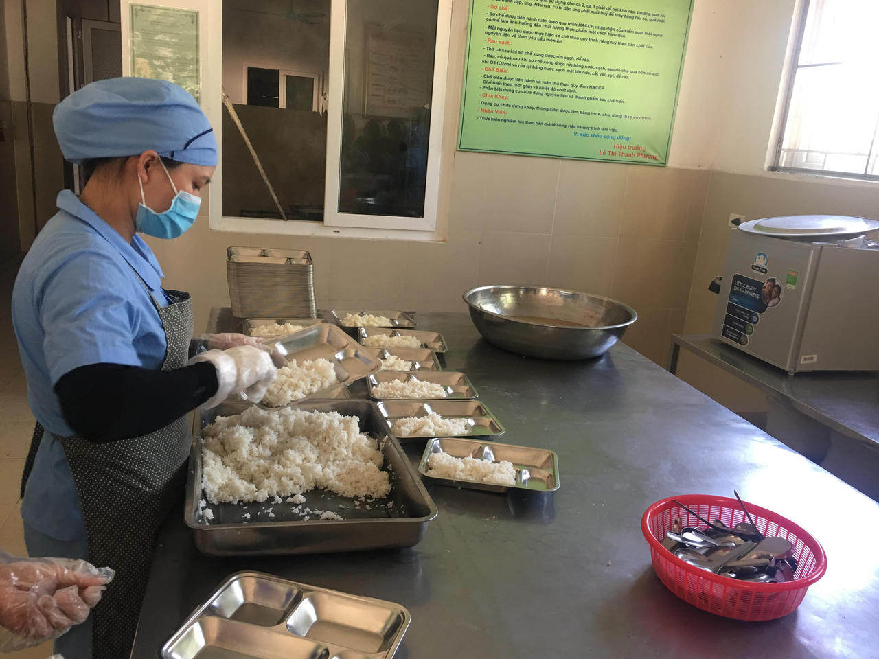 Minh bạch thông tin để đẩy lùi tin xấu, bài học từ Trường tiểu học Sài Đồng