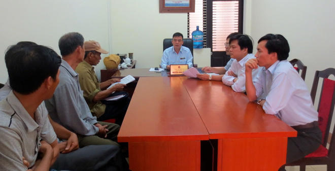 Hà Nội làm đúng khi không cho ghi hình công chức trong buổi tiếp công dân  