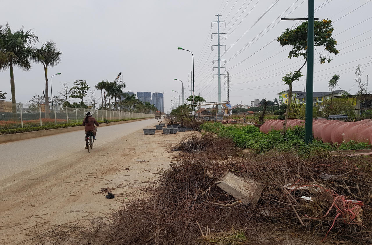 Hà Nội: Quận Tây Hồ bỏ quên một con đường hay quên chỉ đạo của Thành phố