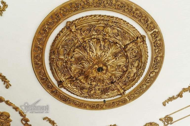 Choáng ngợp lâu đài gần 50 tỷ, xây suốt 9 năm của tỷ phú Nam Định