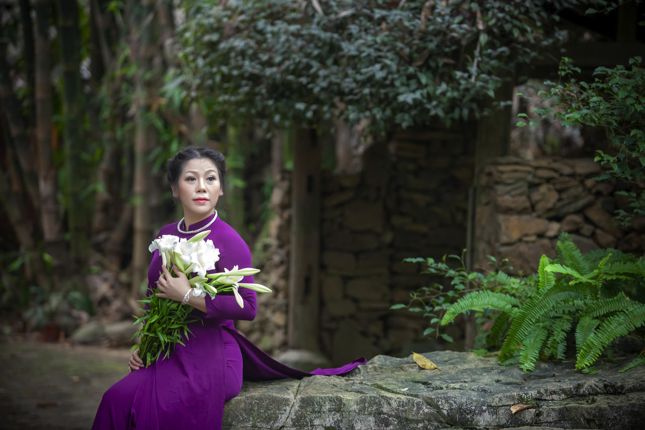 Hoa Loa kèn – Nỗi nhớ Tháng Tư…