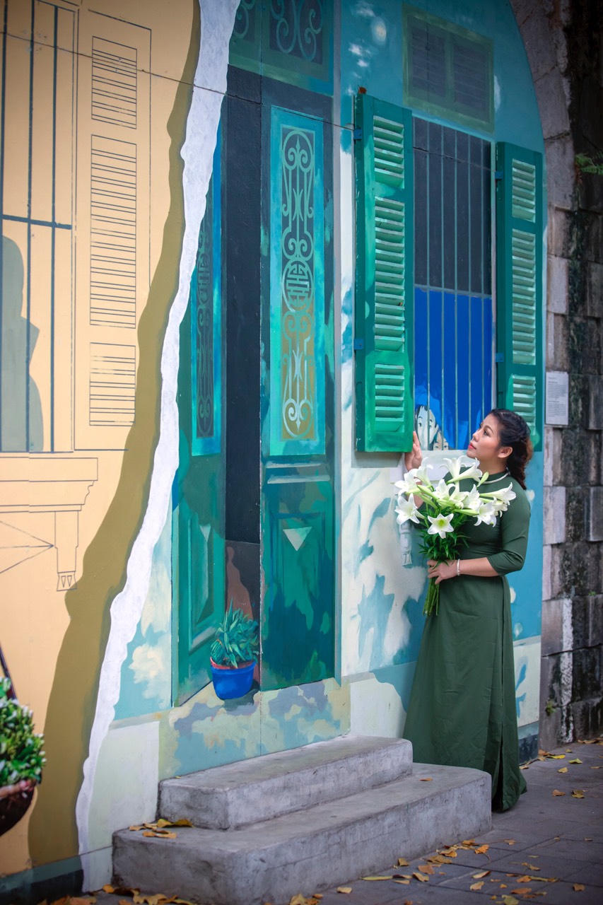 Hoa Loa kèn – Nỗi nhớ Tháng Tư…