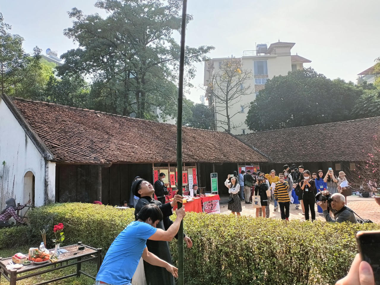 Trải nghiệm tục kéo dây lấy lửa độc đáo tại Bảo tàng Dân tộc học