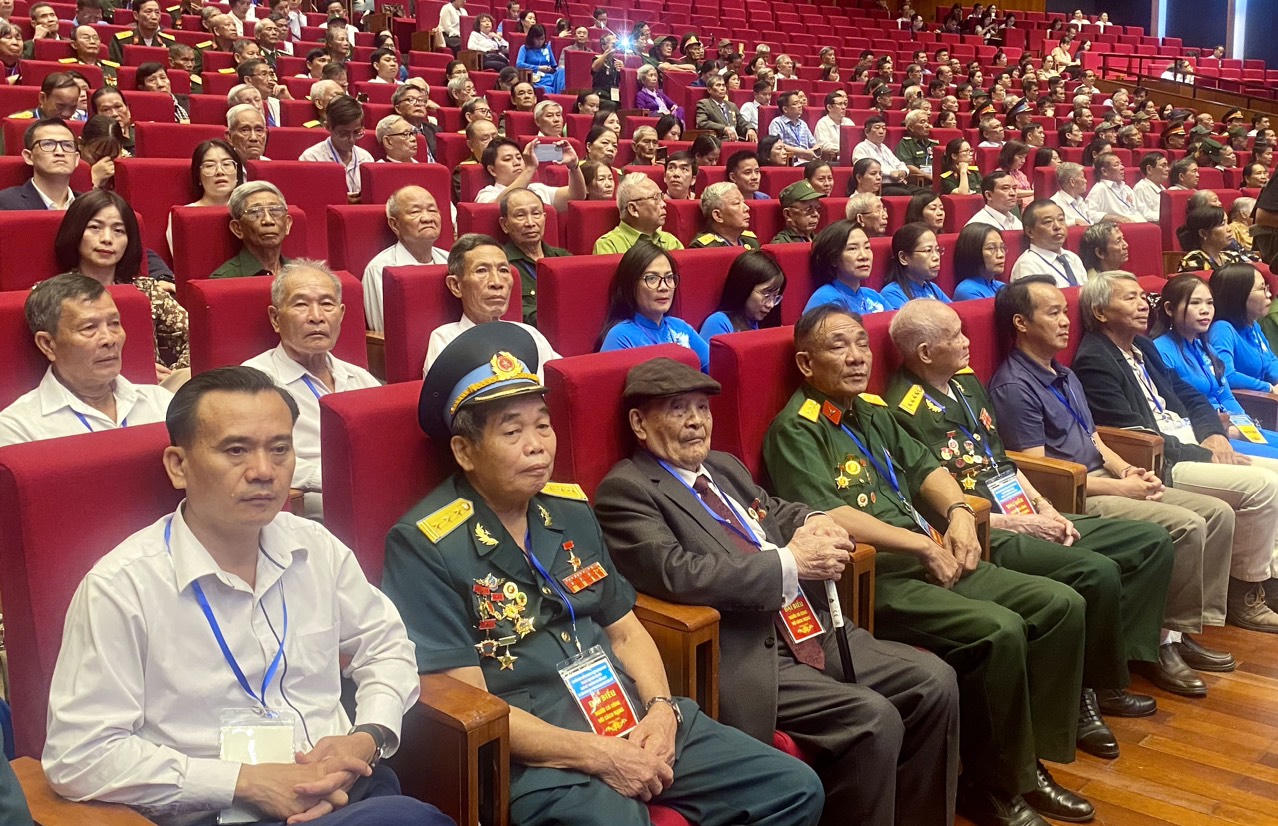 Thủ tướng Phạm Minh Chính đã bấm nút kích hoạt Ngân hàng gen liệt sĩ và thân nhân