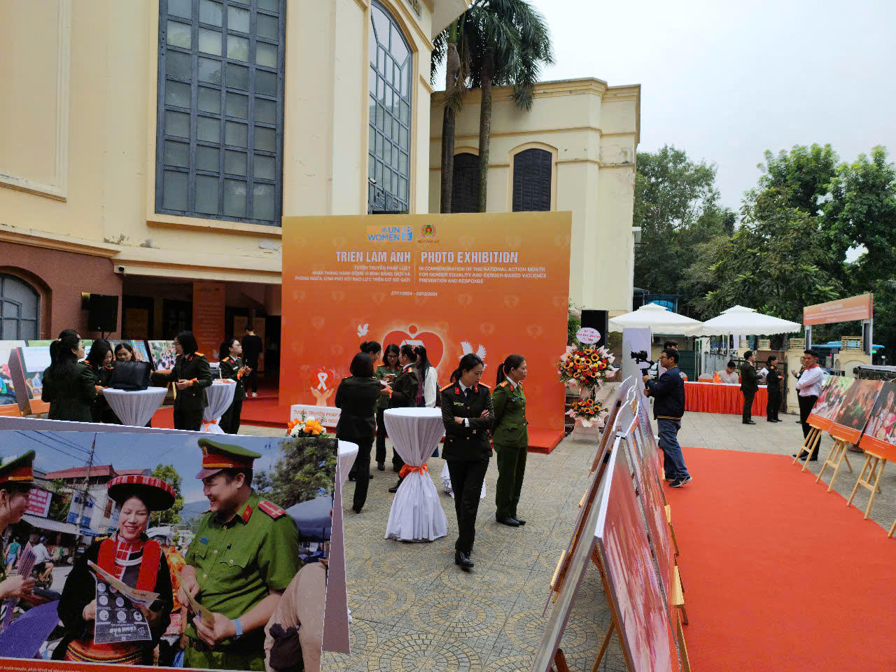 Triển lãm đầu tiên tại Việt Nam về chủ đề lực lượng Công an nhân dân trong bảo vệ phụ nữ và trẻ em khỏi bạo lực giới