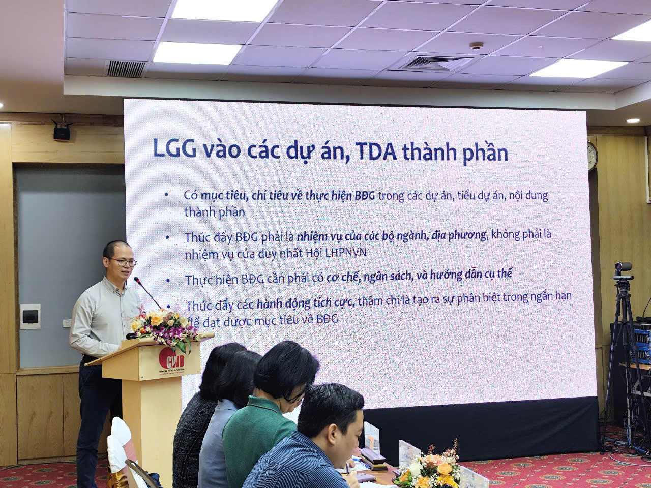 Tập trung giải quyết vấn đề xã hội cấp thiết đối với phụ nữ và trẻ em dân tộc thiểu số và miền núi