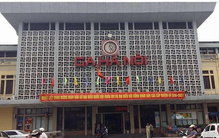 Hà Nội 'khoác áo mới' chờ đón ngày trọng đại