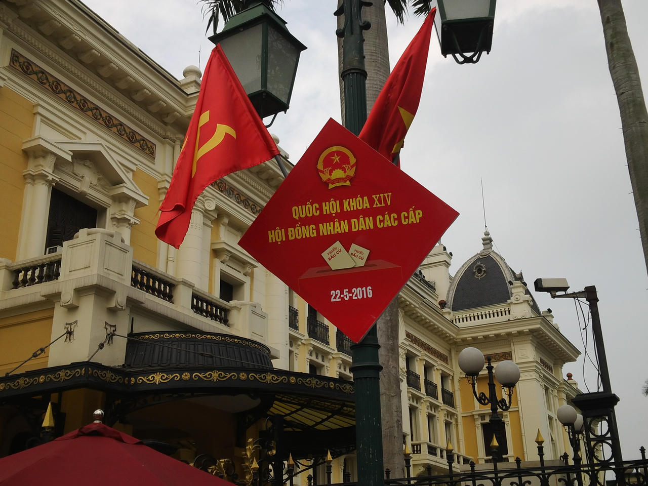 Hà Nội 'khoác áo mới' chờ đón ngày trọng đại