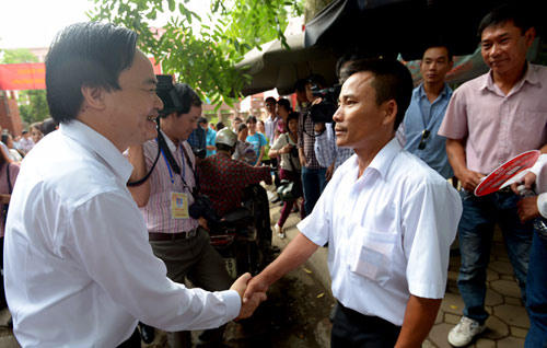 'Đổi mới thi cử tạo điều kiện thuận lợi cho thí sinh, phụ huynh'