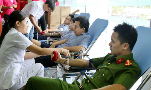 Kết nối giọt hồng đất Tổ