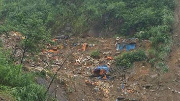 Sập hầm vàng Lào Cai: Cơ quan chức năng không kiểm đếm nổi số người chết?