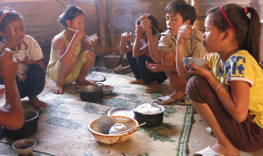 Sẽ bắt trẻ em nộp 70 nghìn đồng làm Căn cước công dân? 