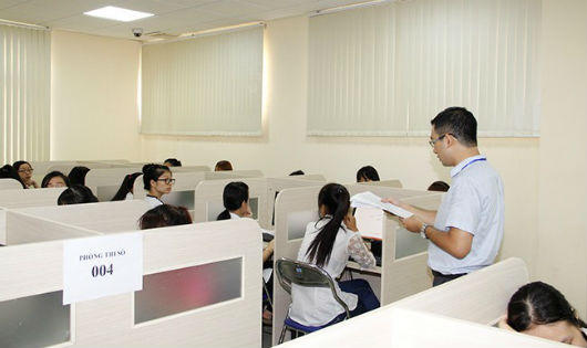 Công bố dự thảo phương án thi năm 2017, không có SGK riêng cho các phần thi