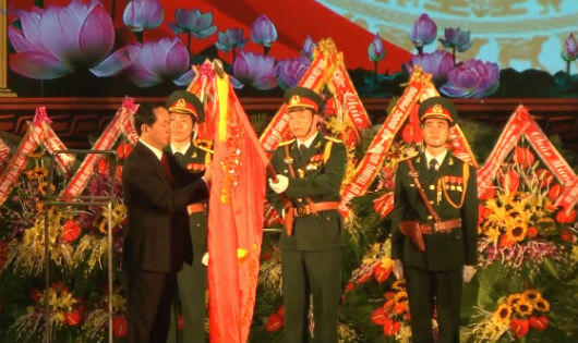 Chủ tịch nước Trần Đại Quang dự lễ kỷ niệm 70 năm truyền thống LLVT Quân khu 2