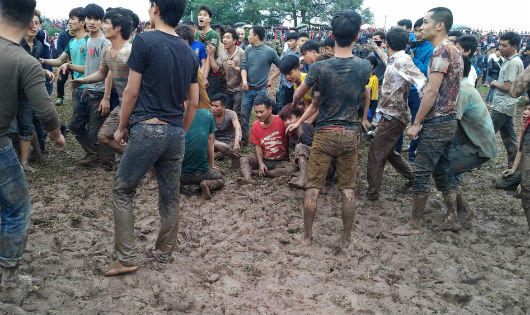 Cuộc chiến cướp phết Hiền Quan