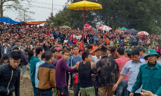 Cuộc chiến cướp phết Hiền Quan