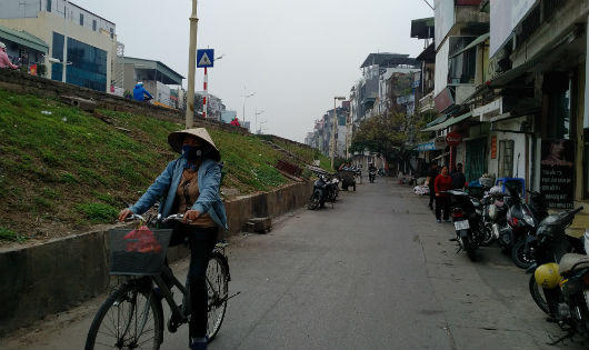 Nhiều băn khoăn về đề nghị hạ cốt đê sông Hồng 