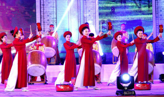 Khai hội Đền Hùng: Tưng bừng lễ hội văn hóa dân gian