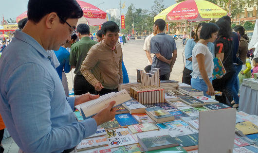 Nhiều hoạt động đặc sắc tại Lễ hội Đền Hùng 2017