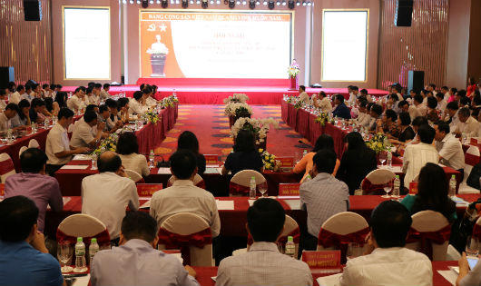 Phải chấm dứt tình trạng dạy chữ cho học sinh trước khi vào lớp 1