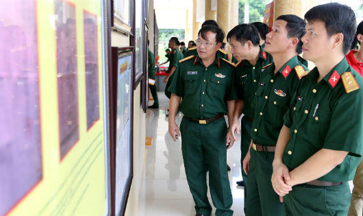 Phú Thọ trưng bày tư liệu về Hoàng Sa và Trường Sa