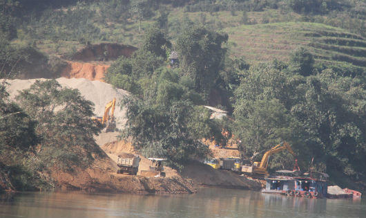 Tuyên Quang: Công ty Lam Sơn dùng “bùa hộ mệnh” để khai thác khoáng sản