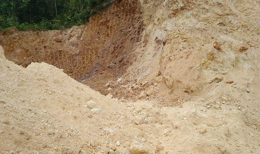 Thu giữ 200 tấn cao lanh khai “tặc” ở Phú Thọ