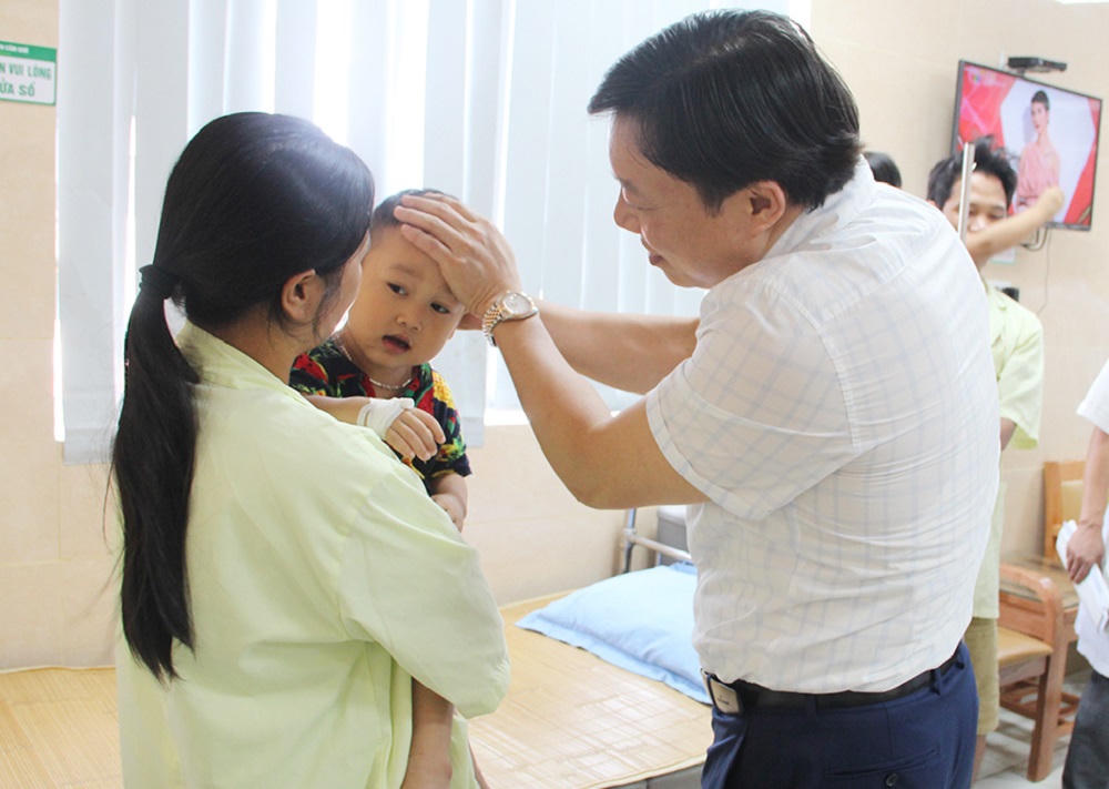 80 trẻ mầm non nhập viện nghi do ngộ độc thực phẩm