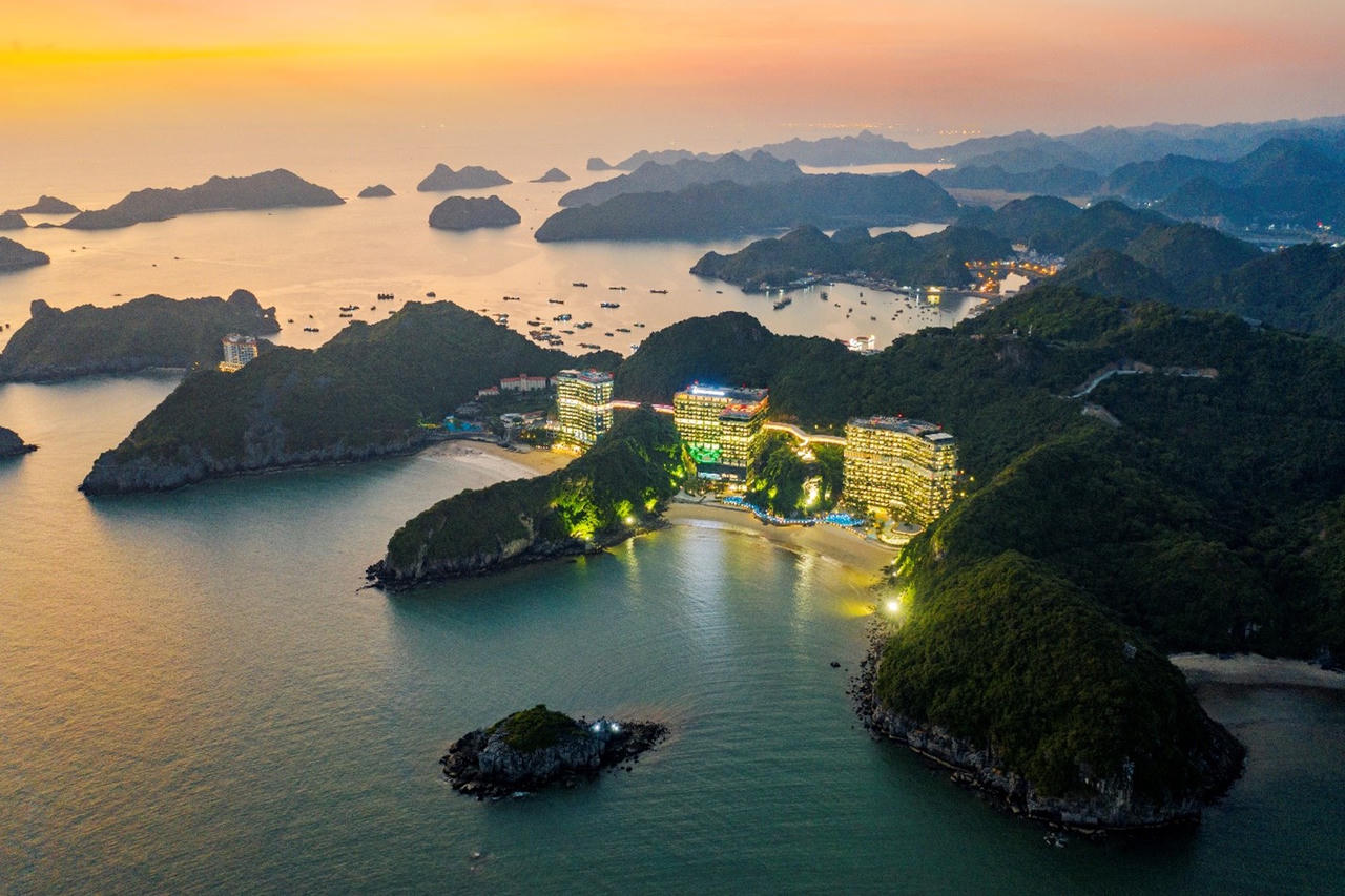 Vịnh Hạ Long – Cát Bà: Điểm hội tụ di sản thiên nhiên và tinh hoa nhân loại