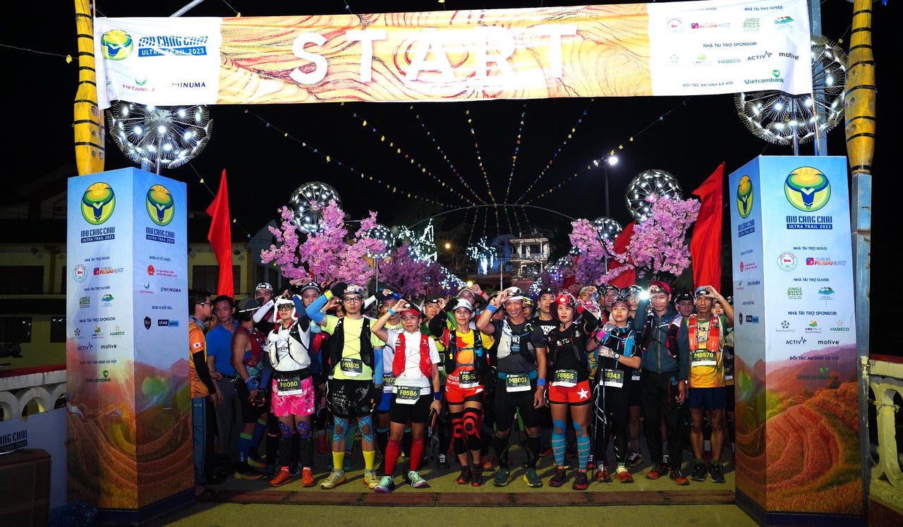 1.170 vận động viên tham gia giải chạy việt dã Mù Cang Chải